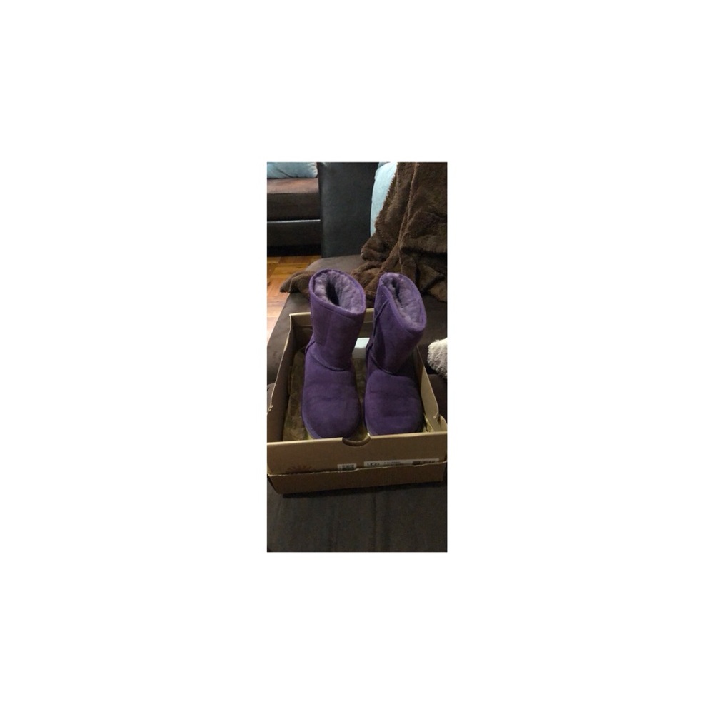 Ugg